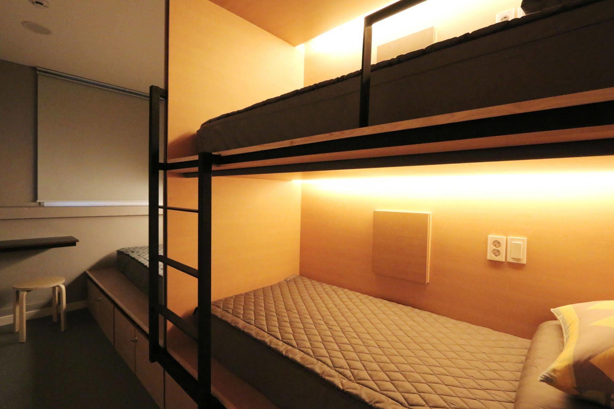 Blueboat Hostel Gyeongju Exterior photo